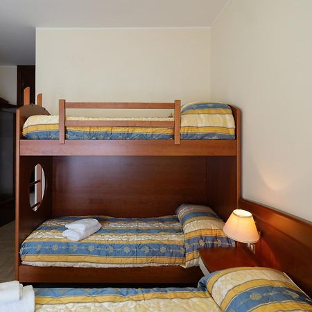 Easy Hotel Meryon Sottomarina Eksteriør bilde