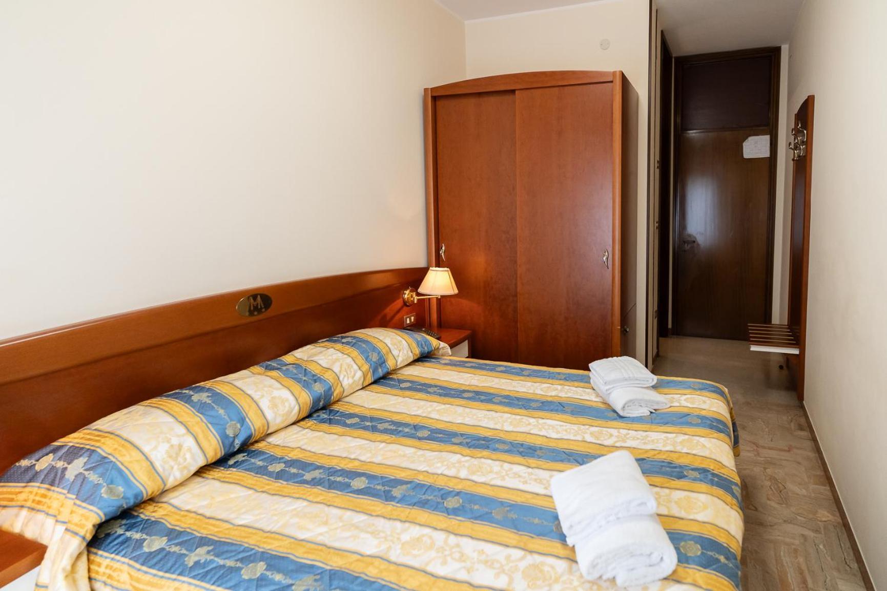 Easy Hotel Meryon Sottomarina Rom bilde